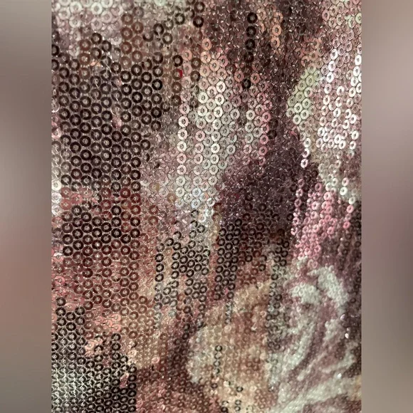 H&M sequin top - Picture 3 of 6